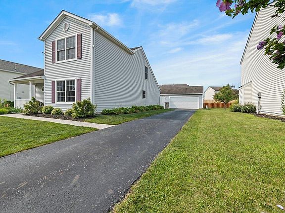 4th image of 1031 Braxton Blvd