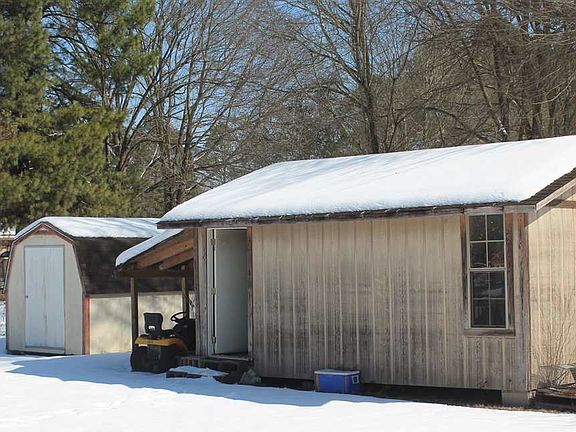 4th image of 418 S Crawford St