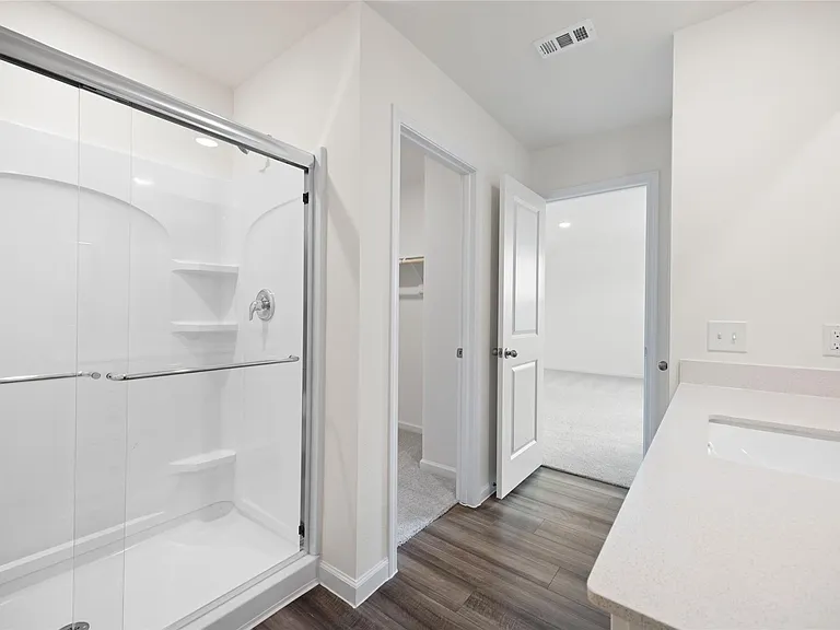 8807 Vacek Crossing Way — Photo 7