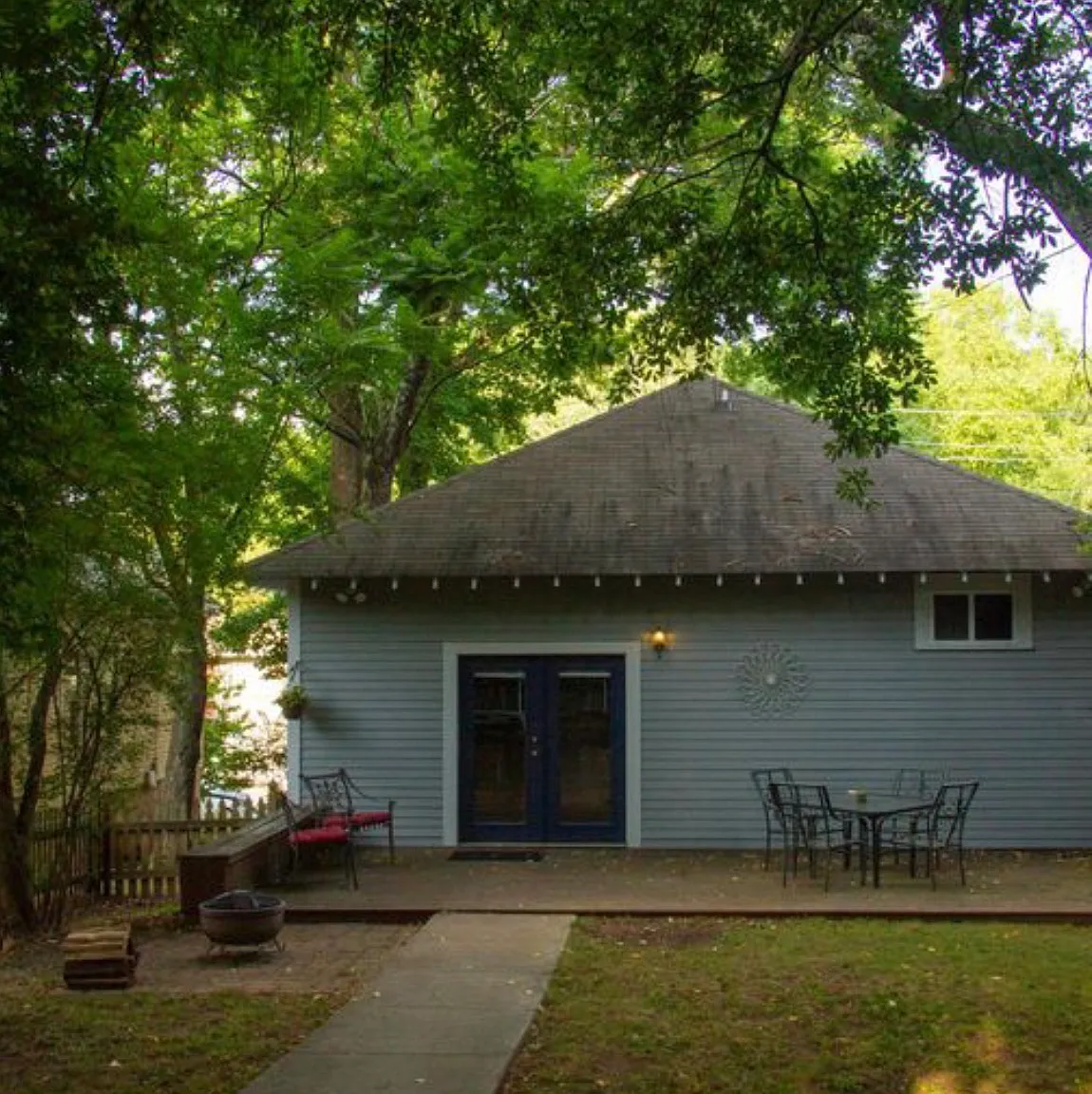 2 bed, 1800 sqft, $2,750 — Photo 2