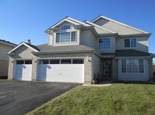 326 Highland Rd, Matteson, IL 60443