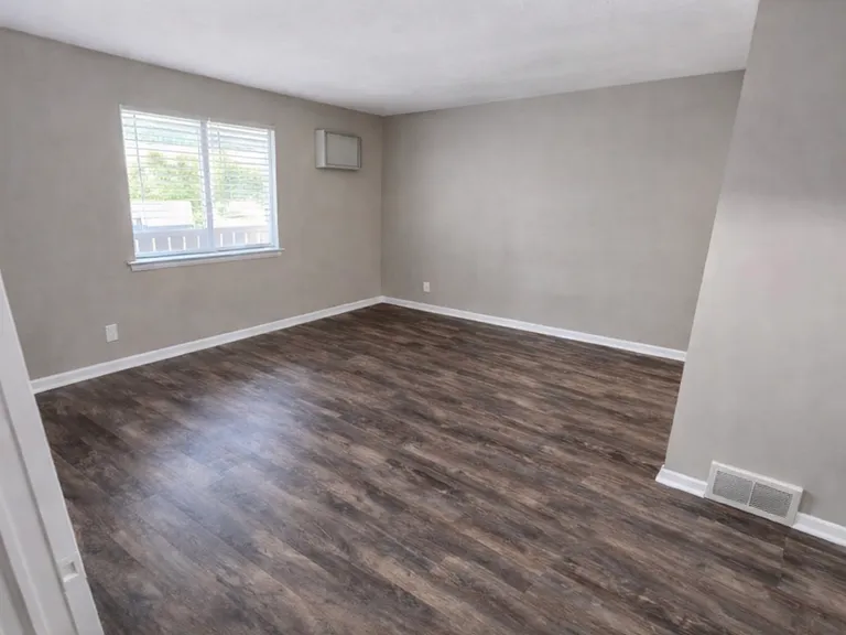 4157 Hamilton St #7W — Photo 8