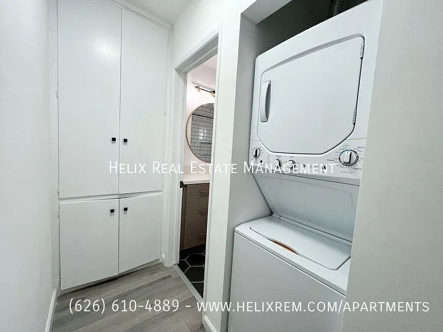 1063 Justin Ave #6