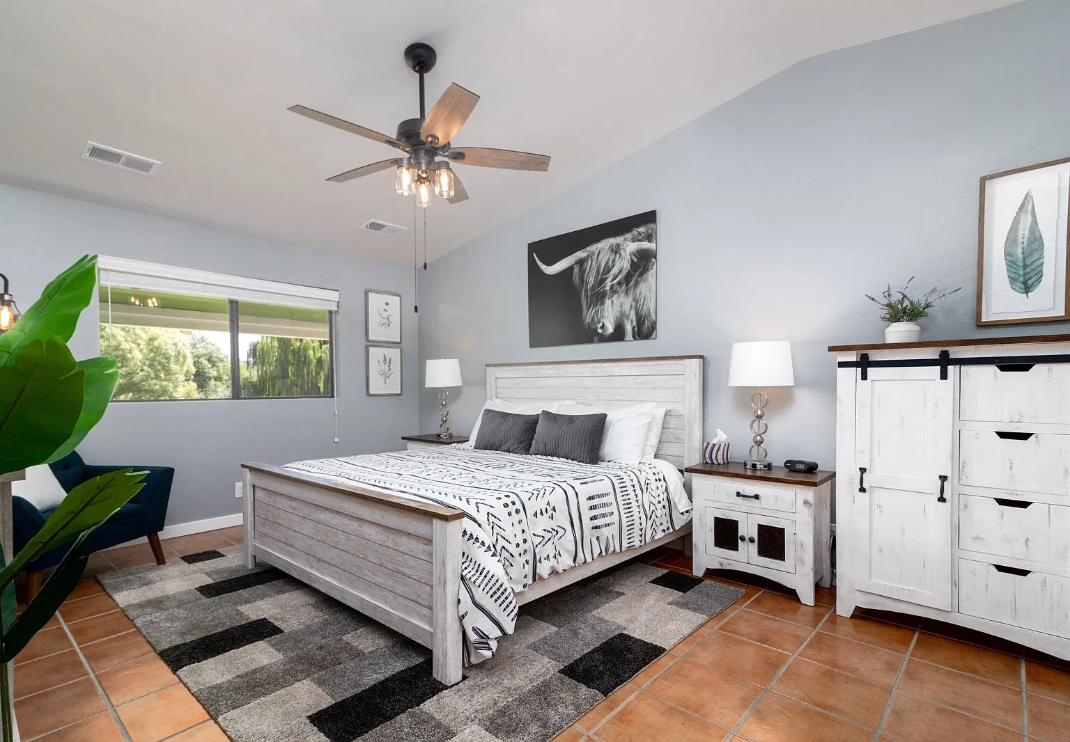 1 bed, 800 sqft, $1,800 — Photo 3