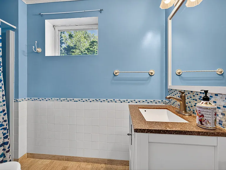 23017 Timber Creek Ln — Photo 36