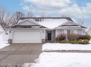 1386 W Sutherland Ct, Hayden Lake, ID 83835
