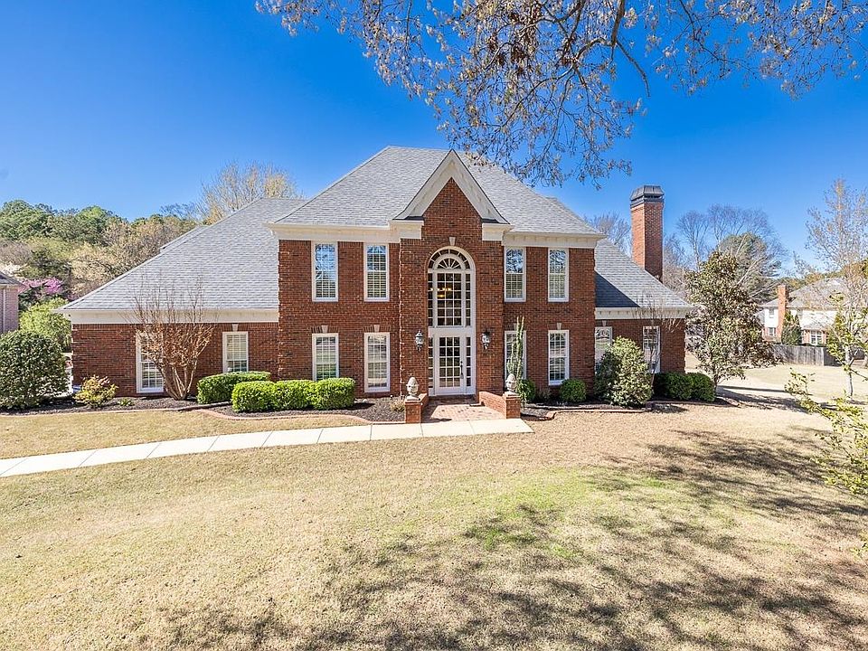 1st image of 2411 Spring Hollow Ln