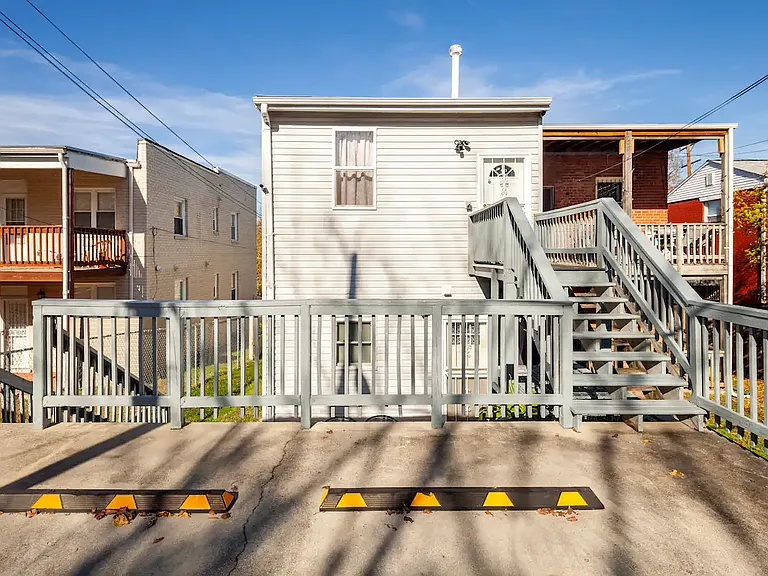 4219 Foote St NE — Photo 3