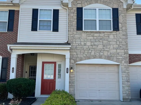 1857 Sunwalk Dr, Cincinnati, OH 45237