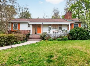 7 Squire Ln, Wayne Twp., NJ 07470