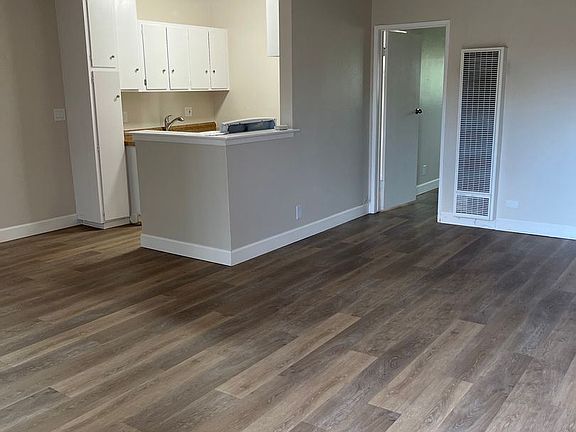 2nd image of 314 E Pearson Ave APT 3