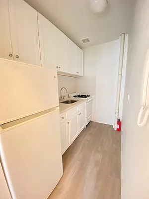 Rented by Triumph Property Group | media 7