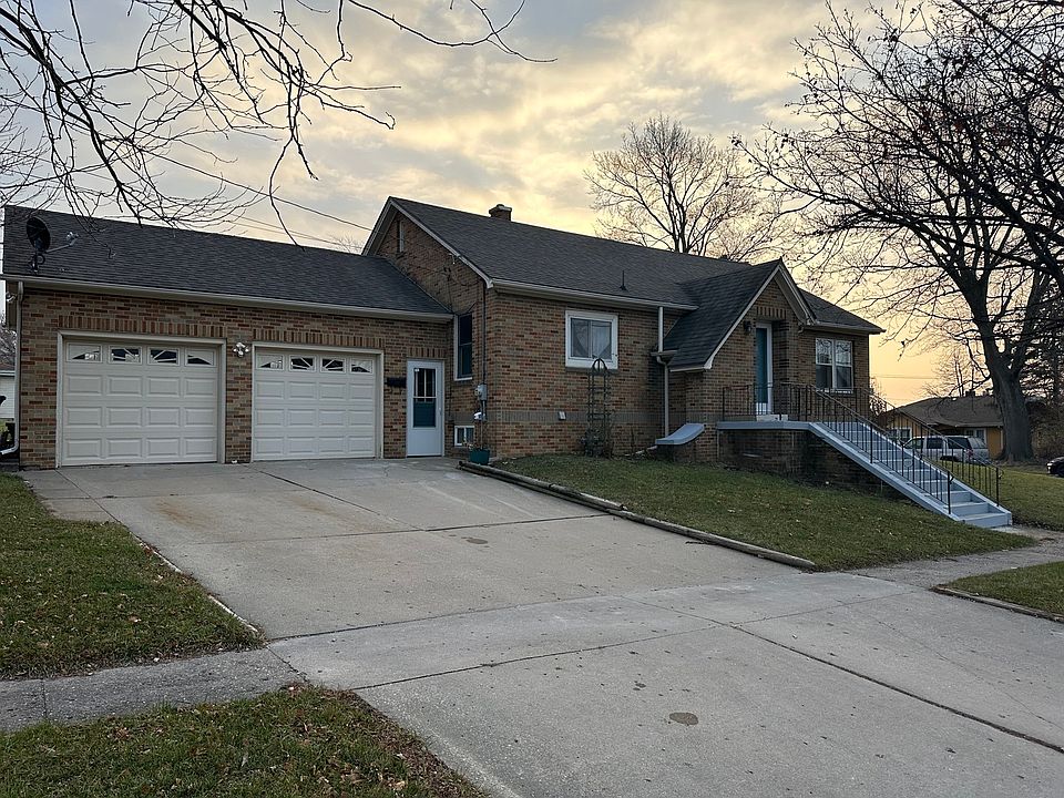 230 W Minnesota St, Spring Valley, IL 61362 Zillow
