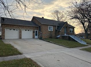 230 W Minnesota St, Spring Valley, IL 61362