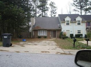 429 Patrick Henry Ct, Riverdale, GA 30274