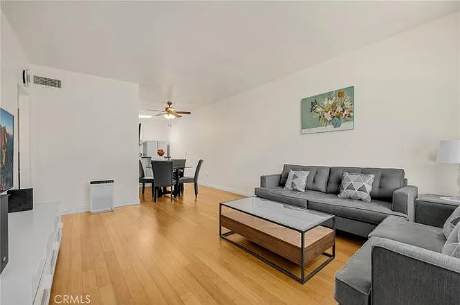 2630 Andover Ave #4B — Photo 9