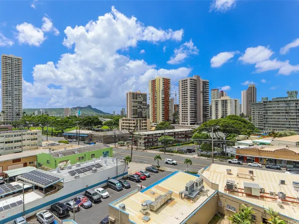 1025 Kalo Pl APT 804, Honolulu, HI 96826