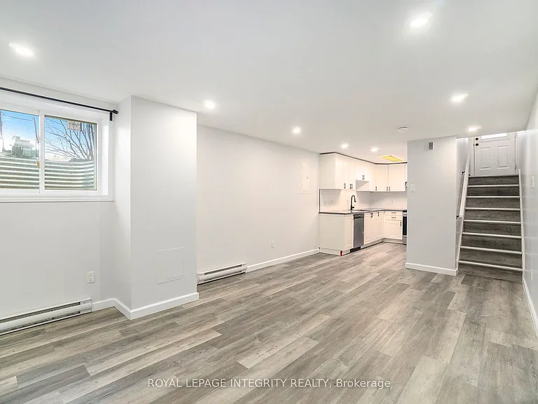 22 Dollard St #B — Photo 3