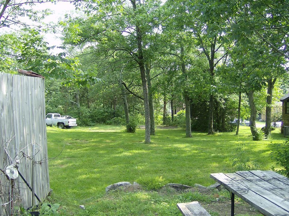 park like yard