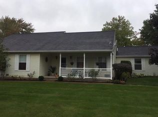 3910 Greenway Dr #10, Erie, PA 16506