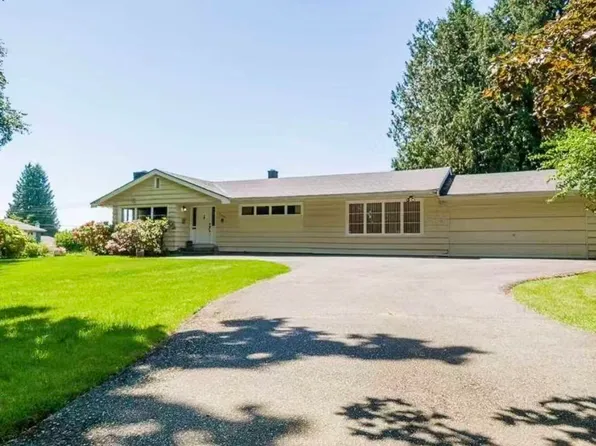 7441 McKay Ave, Burnaby, BC V5J 3S9