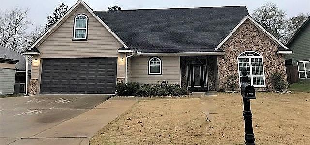 1st image of 194 Oak Meadow Ln