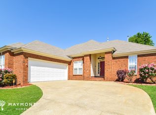 604 Castlebrook Dr, Prattville, AL 36066