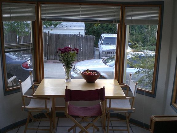 Cozy Breakfast Nook