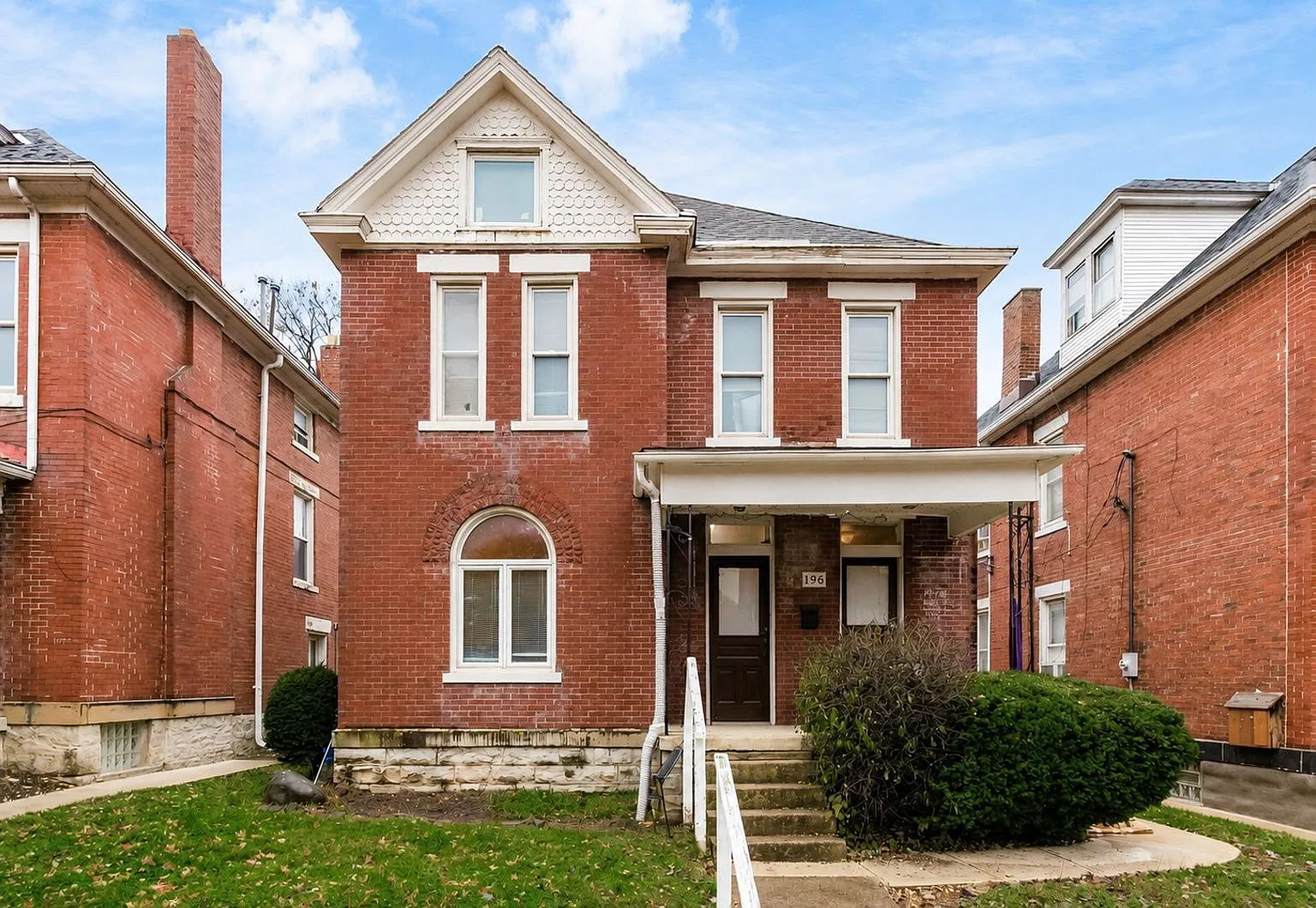5 bed, 2.0 bath, $3,495 — Photo 1