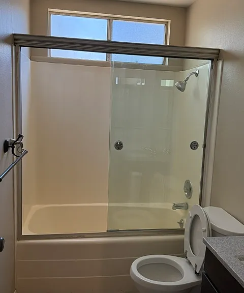 2nd bathroom