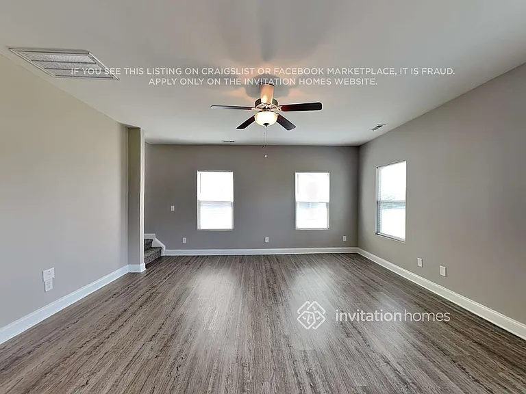 5365 Roberta Crossing Dr — Photo 5
