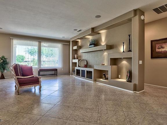3rd image of 16236 W Tuscany Way