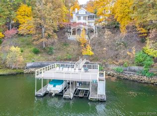 213 Crown Point Dr, Village Of Four Seasons, MO 65049