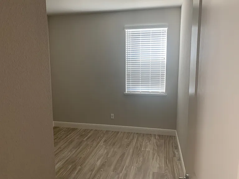1017 Posey St — Photo 18