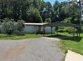 85 Highway 136 W, Talking Rock, GA 30175