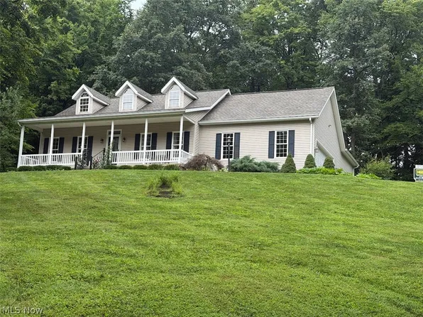 3355 Schneiders Crossing Rd NW, Dover, OH 44622