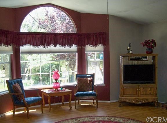 2nd image of 41835 Dillon Cir