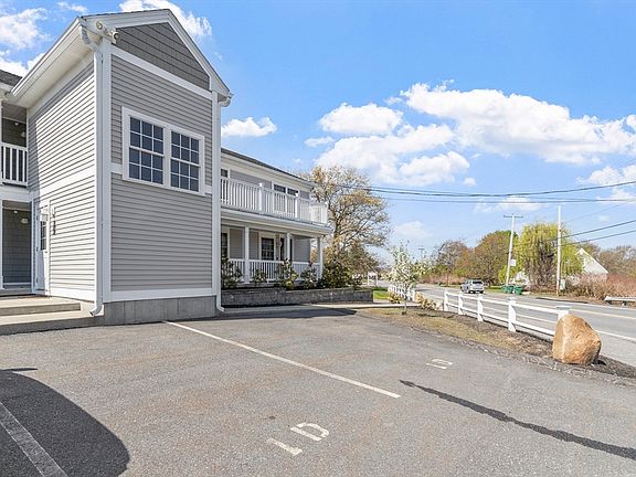 5th image of 146 Main St #1D
