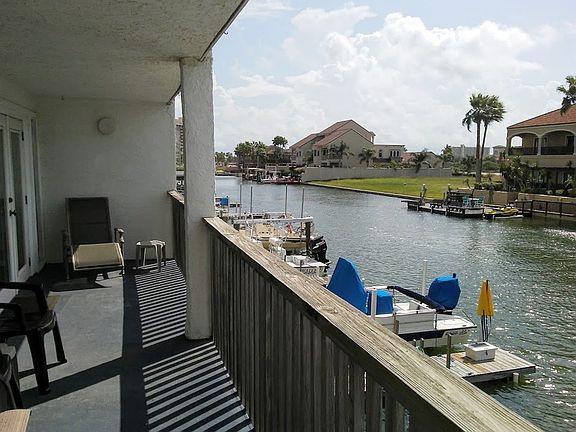 4th image of 6201 Padre Blvd #C-110