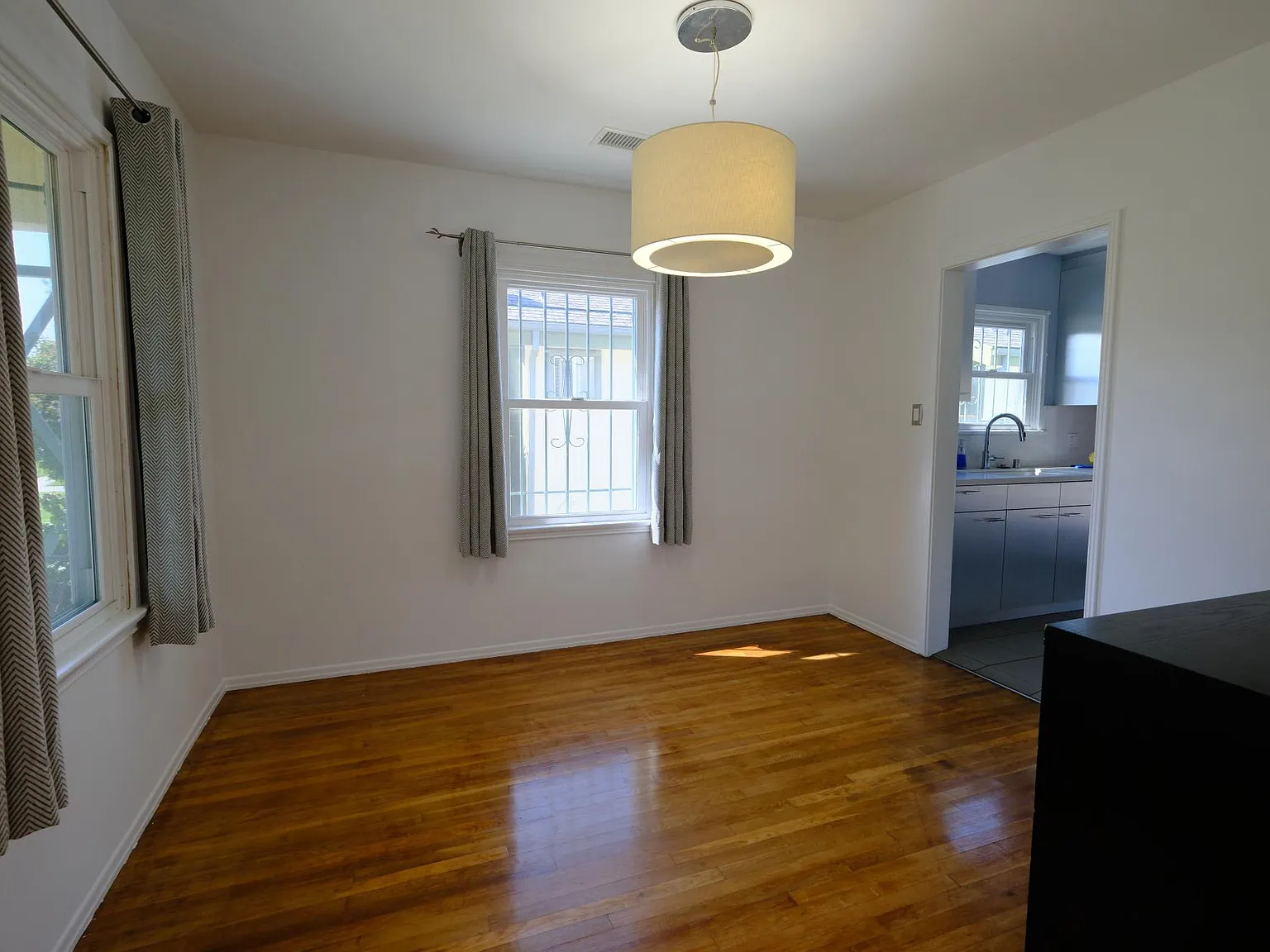 3549 S Muirfield Rd — Photo 4