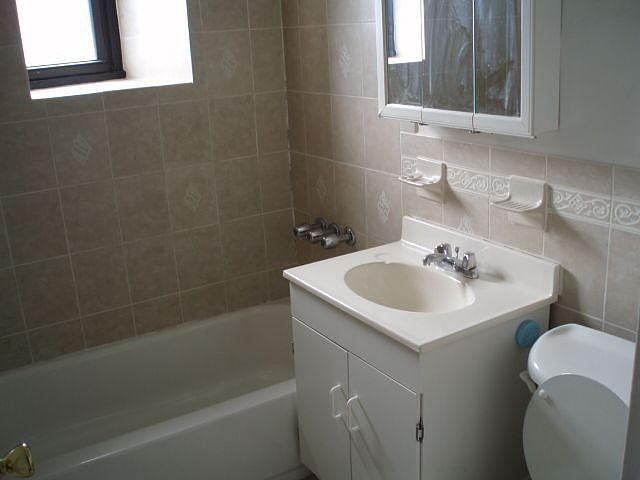 2nd image of 13905 85th Dr APT 5A