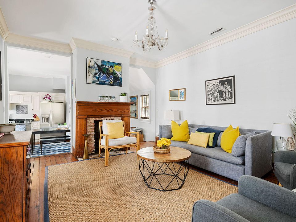 1st image of 162 Spring St APT B
