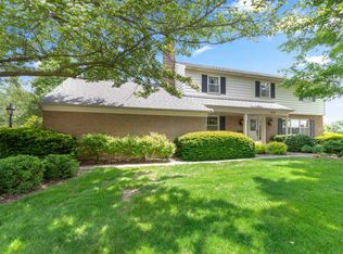 4374 Castleton Rd W, Columbus, OH 43220