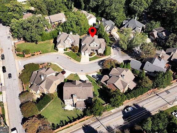 5th image of 405 Forrest Ln