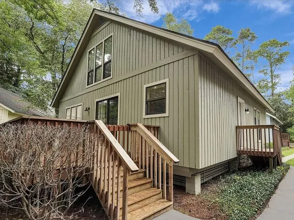 58 Pine Burr Rd W, Hilton Head Island, SC 29926
