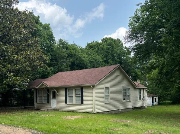 55 N Chattooga Ave, Lyerly, GA 30730