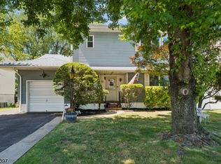 116 Pasadena Ave, Hasbrouck Heights Boro, NJ 07604
