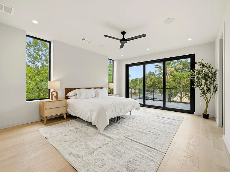 1403 Barton Hills Dr #1 — Photo 26