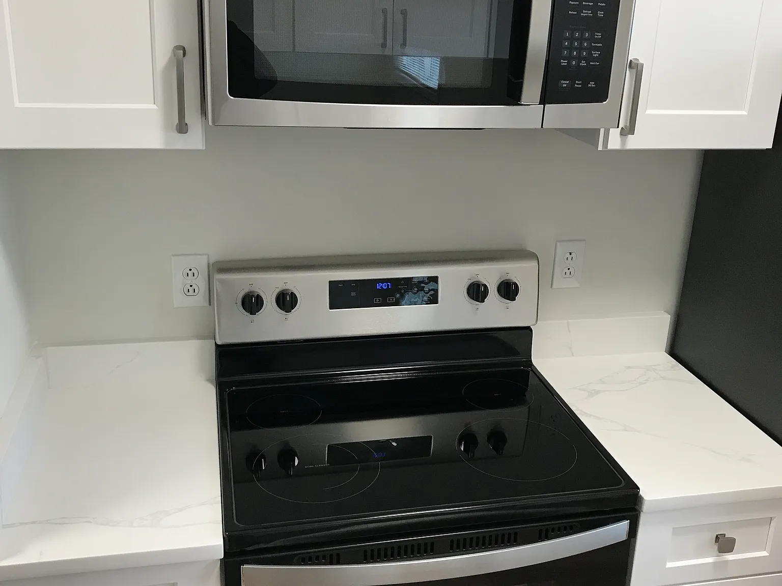 2 bed, 1.5 bath, 1000 sqft, $2,595 — Photo 3
