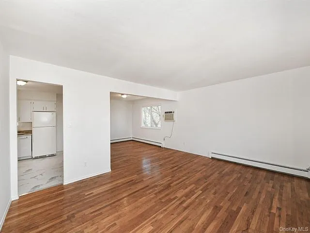 8 Harbor Hill Rd #2 — Photo 6